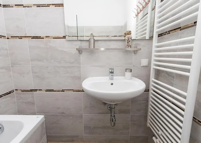 Romantic 1Br Apartment Near Augarten Apartamento Viena